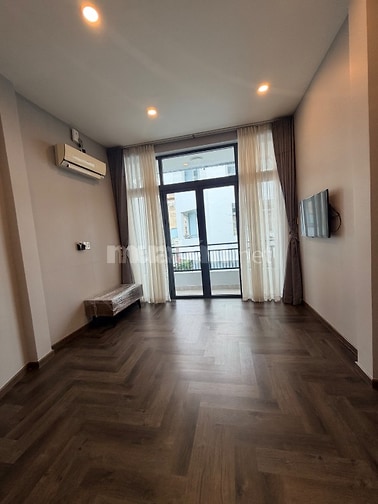 CHÍNH CHỦ CHO THUÊ NHÀ HẺM XE HƠI LÊ THỊ BẠCH CÁT Q11 - 18,5TR/THÁNG