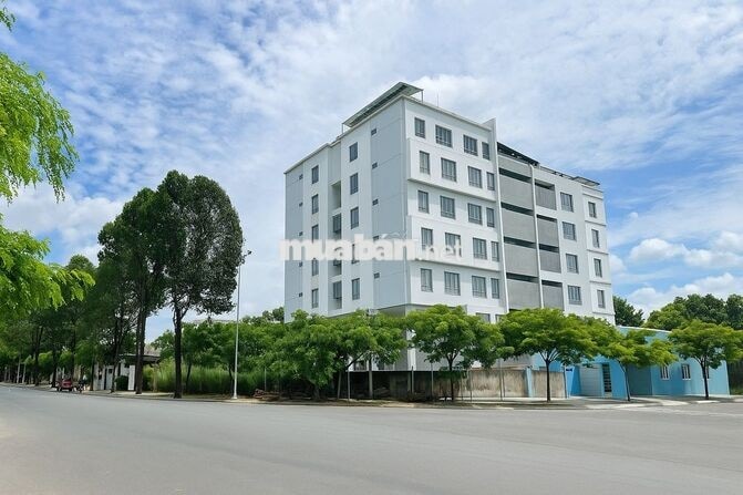 CĂN HỘ DỊCH VỤ CAO CẤP FULL TIỆN NGHI - TRUNG TÂM BÌNH DƯƠNG 🔥
