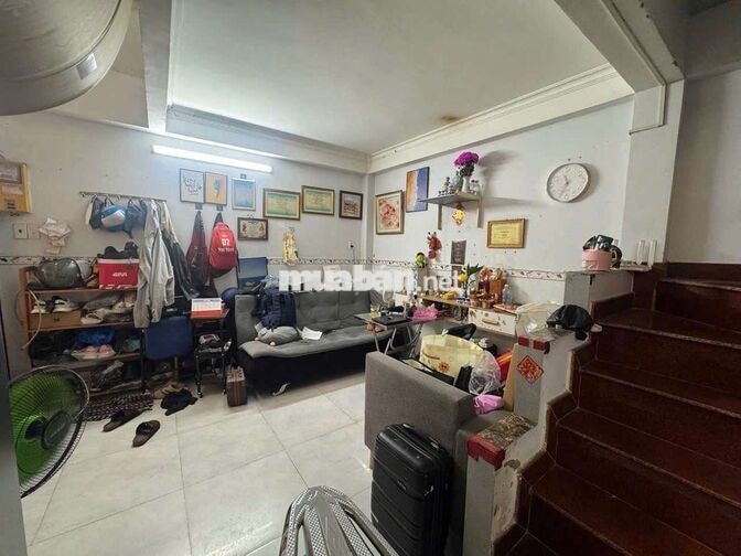 Nhà đẹp 30m2,  2pn 2wc hẻm 101 Nguyễn Văn Đậu,  Bình Thạnh 