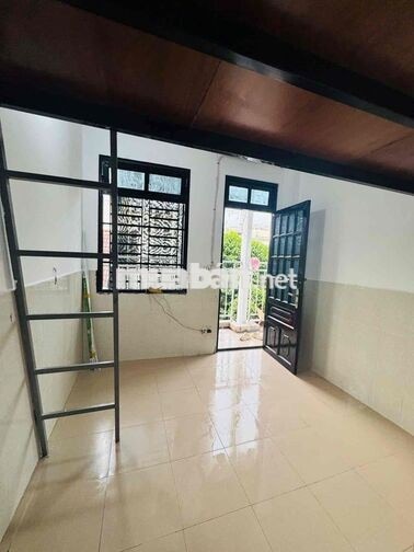 Cho Thuê Gác, Ban công, Học Viện Hàng Không, Máy lạnh