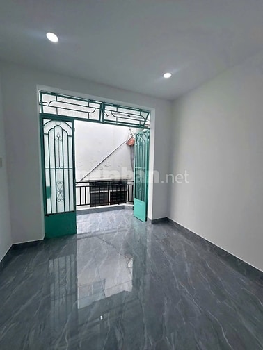 Nhà nguyên căn, Q. phú nhuận 109m2, đầy đủ nội thất, 2PN Giá thuê 13,5