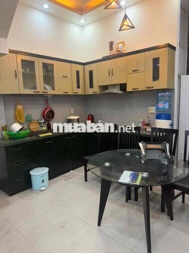Cho thuê nhà đường DC8, P. Sơn Kỳ 4 Tầng 4PN 3WC 13tr5
