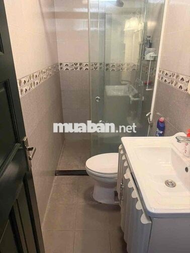 Cho thuê nhà đường DC8, P. Sơn Kỳ 4 Tầng 4PN 3WC 13tr5