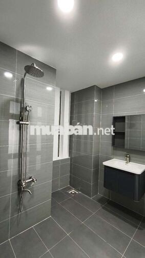 không có căn thứ 2! 120m2 đường 8m TẶNG CĂN NHÀ 4 TẦNG CÓ THANG MÁY