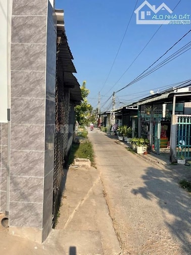 Cần bán đất hẻm đường Lộ 3 ngàn, Phường 7, TP Tân An, 