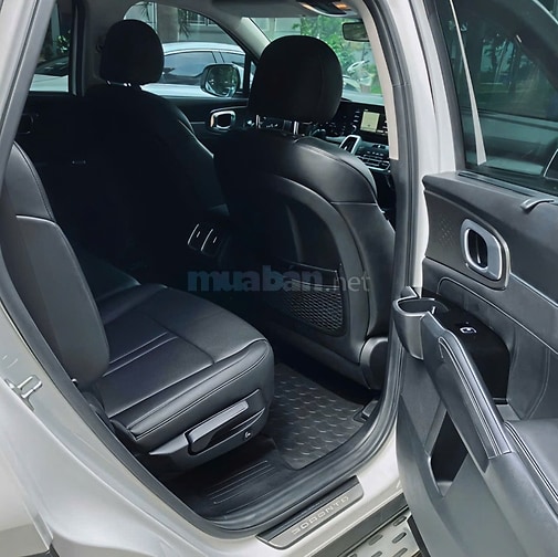 Bán xe Kia SORENTO bản Luxury full dầu SX 2022