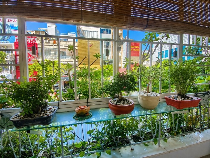 Cho thuê CC 120E/11 Đinh Tiên Hoàng ( Lầu 1 , căn góc) Phường Tân Địn