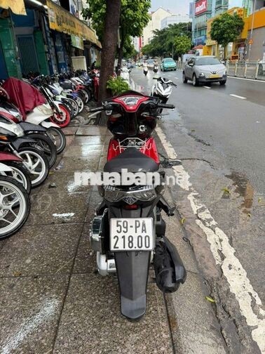 Honda Air Blade FI 2014 Đỏ đen đã sử dụng