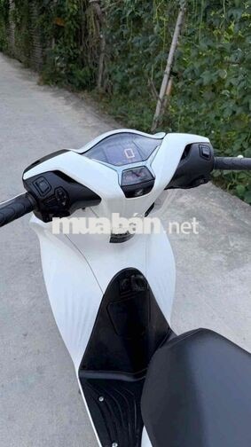 Honda SH 125 CBS 2022 Trắng