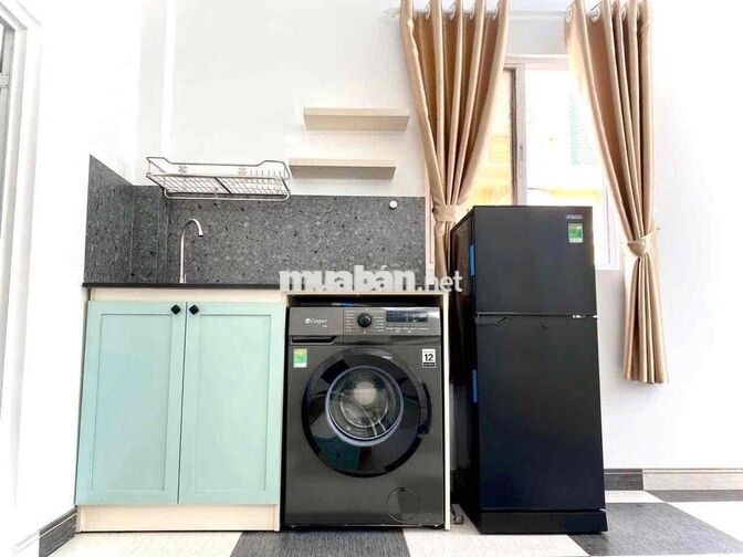 STUDIO BAN CÔNG FULL NỘI THẤT BAN CÔNG GẦN SÂN BAY