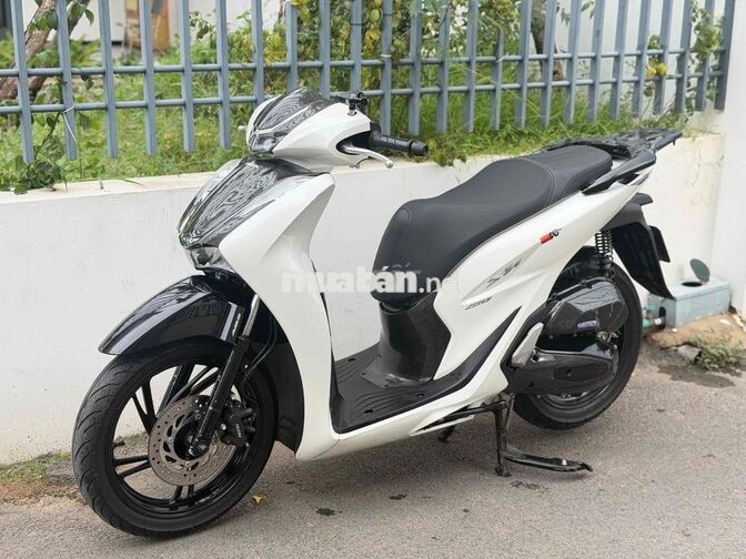 Honda SH 160i CBS 2023 Trắng 15.000 km
