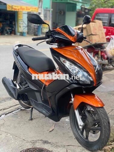 Honda Air Blade Cam đen. CÓ GÓP