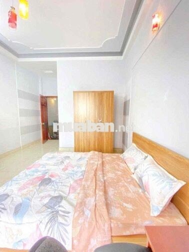 Phòng Thuận Tiện Di Chuyển Qua Đại Học Công Thương thuận tiện đi lại