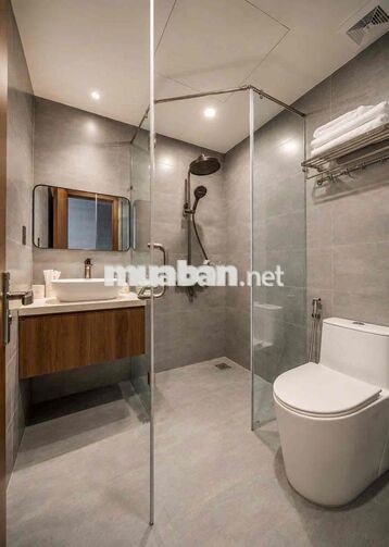Luxury 2BR Beachside Apartment for Rent Rooftop Infinity Pool căn hộ