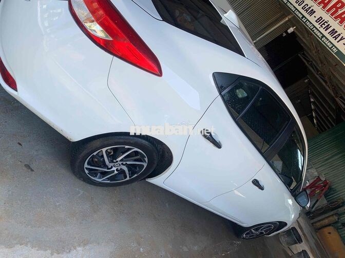 Toyota Vios 2021 Số sàn Trắng
