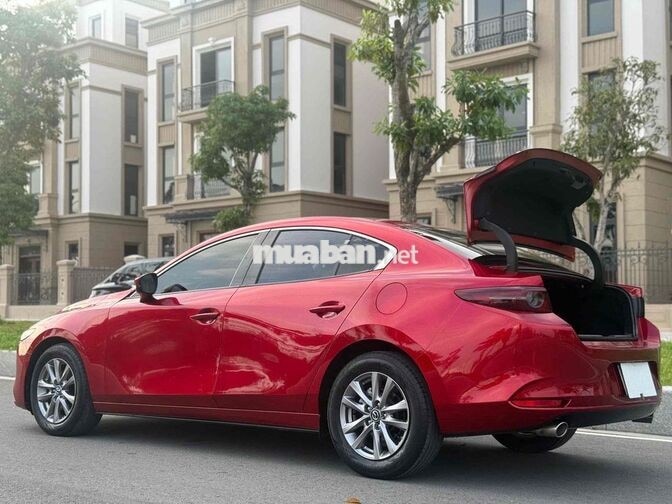 Mazda 3 model 2021 Red Siêu Mới