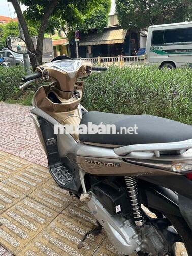 Honda Air Blade Fi Vàng đồng Xe BIỂN SỐ TP