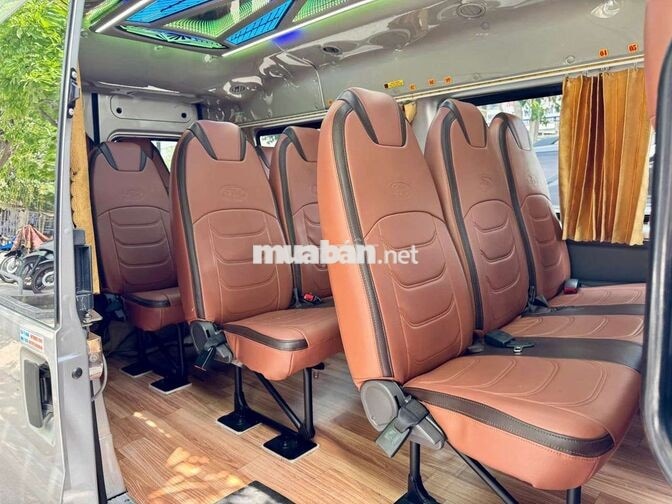 Ford Transit 2023 Bạc 137.711 km