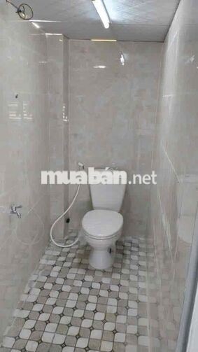 cho thuê nhà nguyên căn 2 tầng, 4-5người