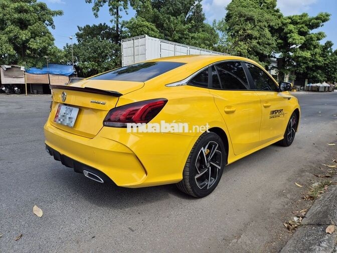 MG5 Luxury 1.5 AT 2022 Vàng