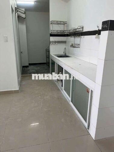 *Cho thuê căn hộ 2pn*Nhà mới sơn*Ban công rộng*Cc BellezaQ7*78m2*9tr