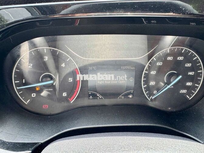 Ford Transit 2023 Bạc 137.711 km