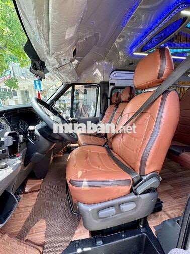 Ford Transit 2023 Bạc 137.711 km