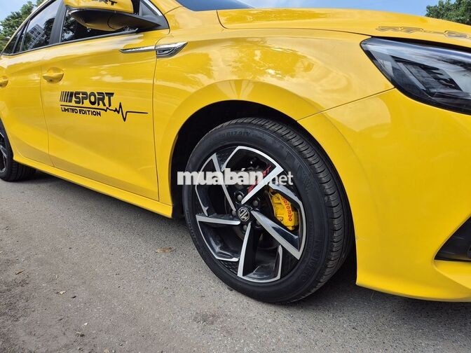 MG5 Luxury 1.5 AT 2022 Vàng