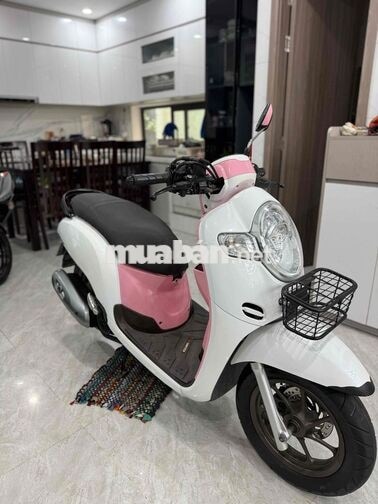 Honda Scoopy 2020 Trắng hồng Thái Lan