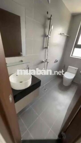 pass 1 phòng 10m2 + 1 nhà vệ sinh chung cư