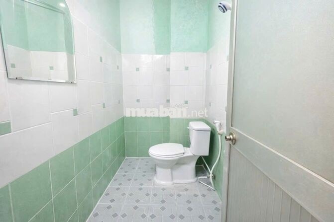 Trống 1 phòng Ban Công ngay Aeon Tân Phú - HUIT - VHU
