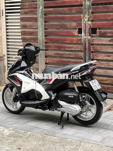 Honda Airblade 125cc 2019 Trắng-Đỏ 12877 km