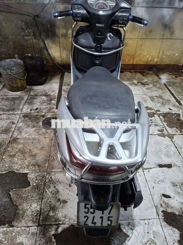 Honda Lead Fi 2010 Bạc-Đen