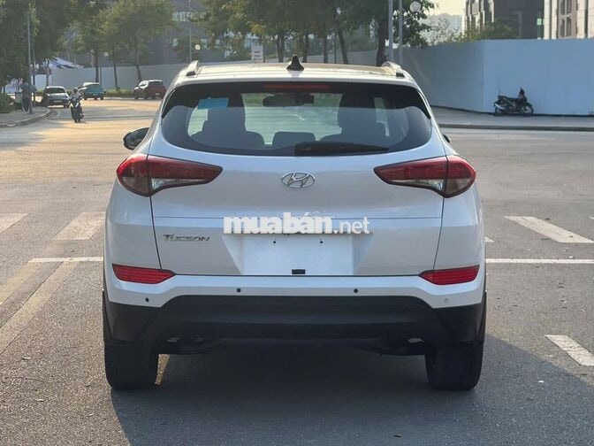 Hyundai Tucson 2018 2.0 ATH đặc biệt Trắng