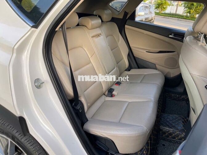 Hyundai Tucson 2018 2.0 ATH đặc biệt Trắng