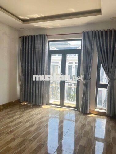 Cho thuê nhà 1trệt 2lầu gần chợ Tân Bình