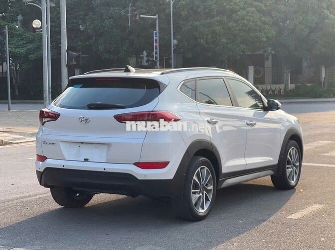 Hyundai Tucson 2018 2.0 ATH đặc biệt Trắng