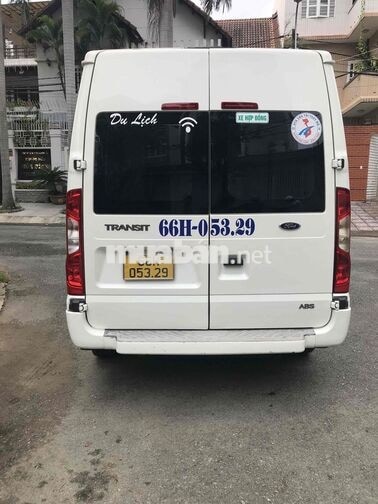 Ford Transit Luxury 2018 Trắng Việt Nam