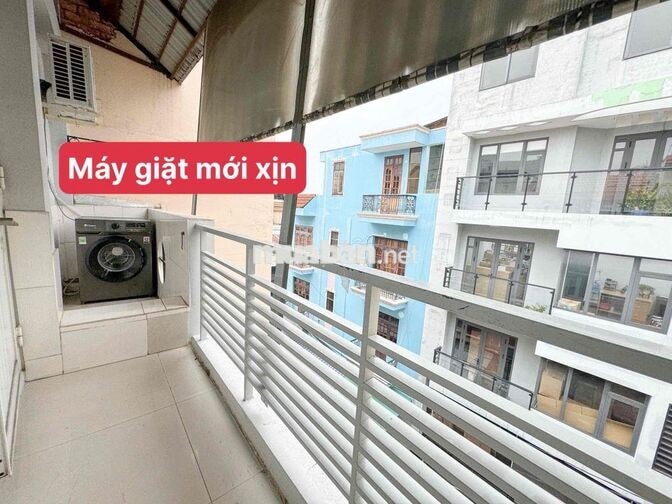 PASS PHÒNG!!! Cần Pass Phòng Cho 2 bạn nữ📣