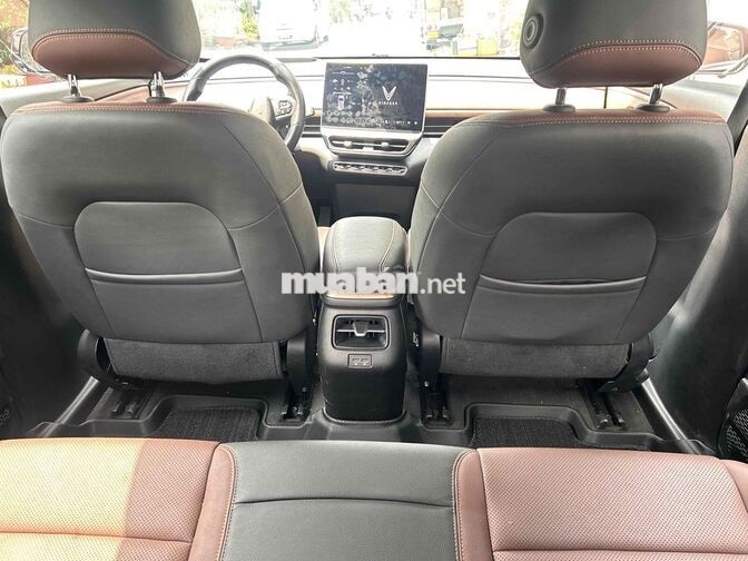 VinFast VF6 Plus 2025 Trắng 22.000 km