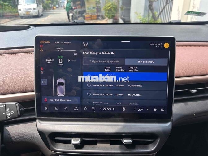 VinFast VF6 Plus 2025 Trắng 22.000 km