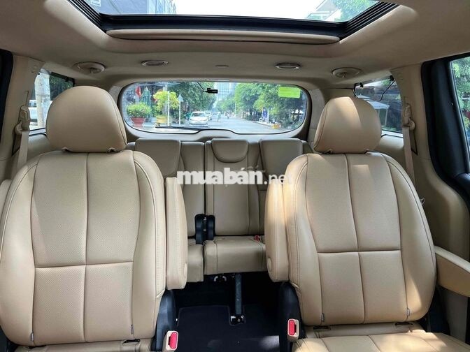Kia Sedona DATH 2018 Bản full Trắng