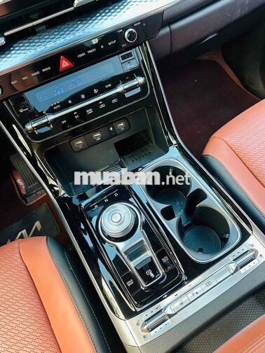 Kia Carnival Signature 2.2D Sản xuất 2023