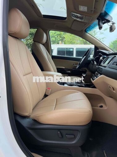 Kia Sedona DATH 2018 Bản full Trắng