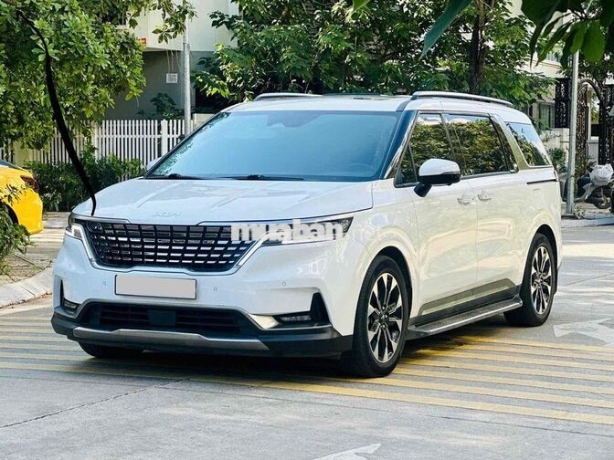Kia Carnival Signature 2.2D Sản xuất 2023