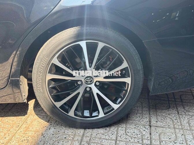 Toyota Camry 2.5Q 2019 Thái Lan Đen Da