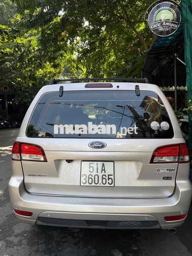 Ford Escape 2012 Vàng cát 5 chỗ