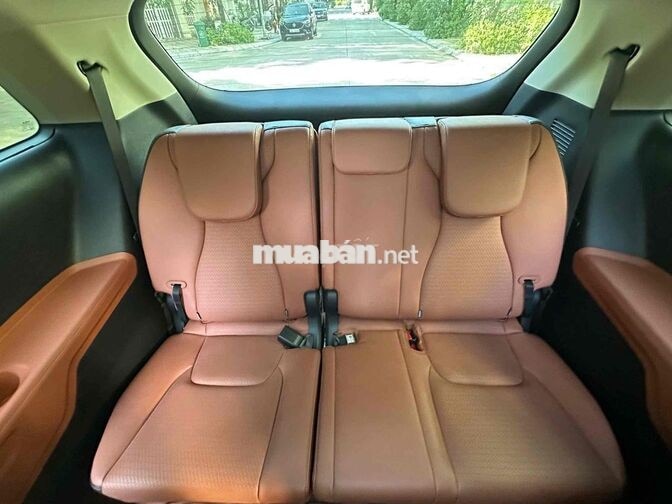 Kia Carnival Signature 2.2D Sản xuất 2023