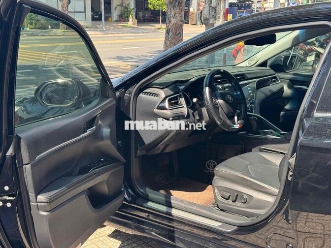 Toyota Camry 2.5Q 2019 Thái Lan Đen Da