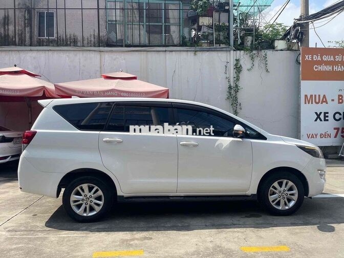 TOYOTA INNOVA 2.0E  SỐ SÀN 2019